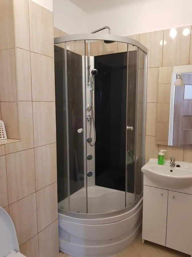 Coser Apartamenty Grzybowska Варшава Апартаменты