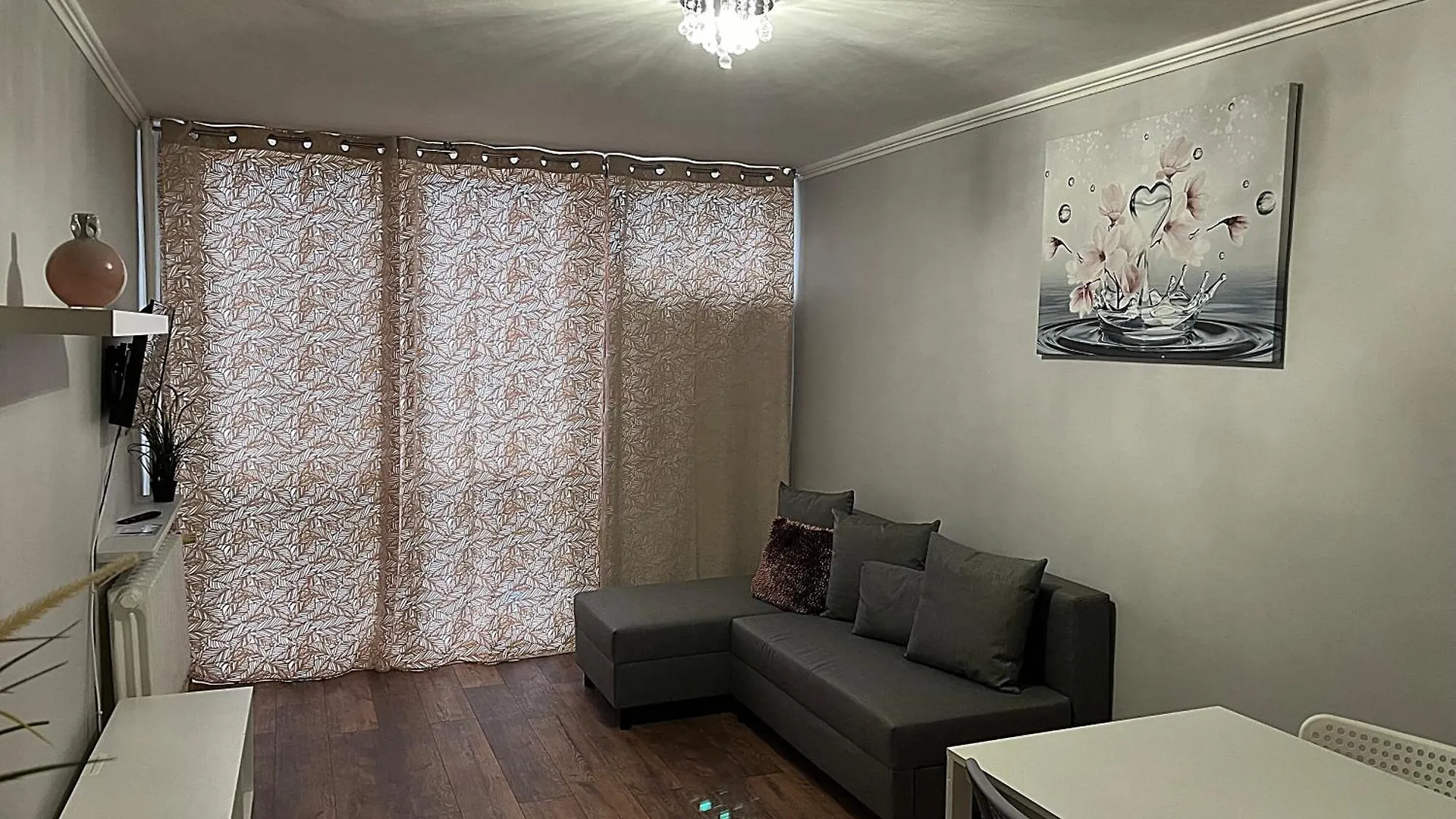 Coser Apartamenty Grzybowska Warsaw Apartment